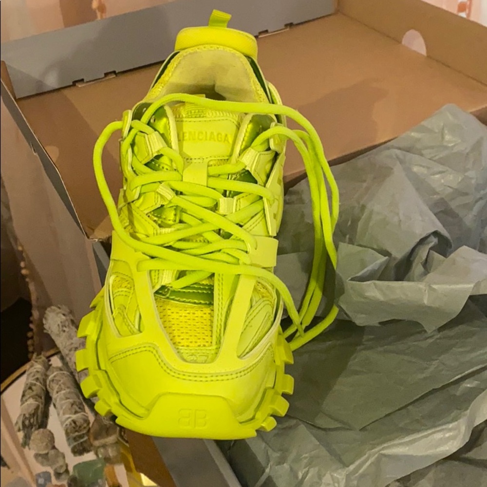 Balenciaga track sneakers size 37 yellow brand new